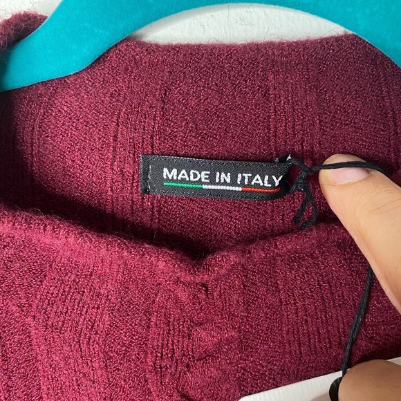 Womens Sweater Sz medium large burgundy made in Italy pullover crewneck cozycore - Picture 4 of 10